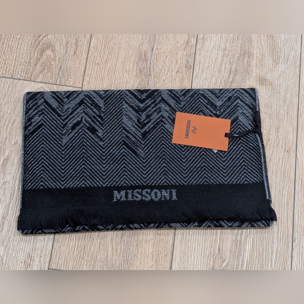 $285 Mens MISSONI Logo Chevron Wool Blend Scarf Black Multi